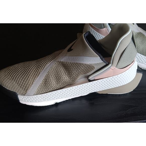 Nike Go FlyEase mens 6 womens 7.5 Light Army Green Summit White CW5883-300 - Picture 6 of 16